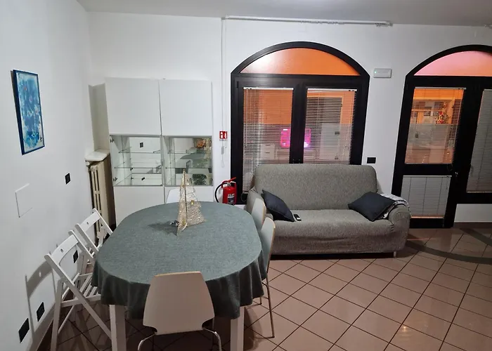 度假居 La Casetta Del Borgo 切塞纳蒂科